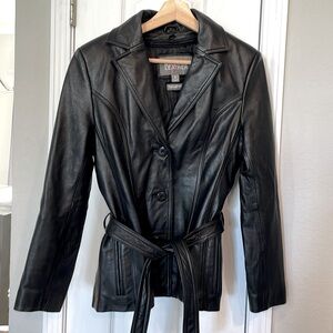 Wilsons genuine leather coat with removable faux fur collar women’s small